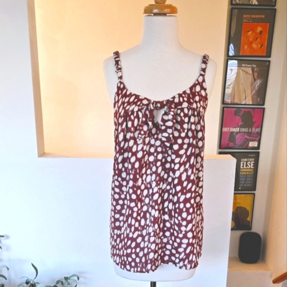 🏷️ PaperMoon Knot Front Sleeveless Blouse Size 2X